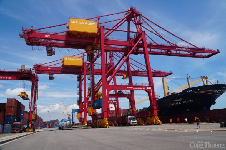 Dự án: Nạo vét duy tu khu nước trước bến cầu cảng số 1 – Bến Cảng Chu Lai